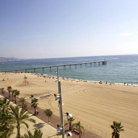 Great Sea-Side Barcelona Apartment Badalona Bagian luar foto