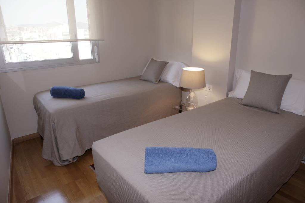 Great Sea-Side Barcelona Apartment Badalona Bagian luar foto