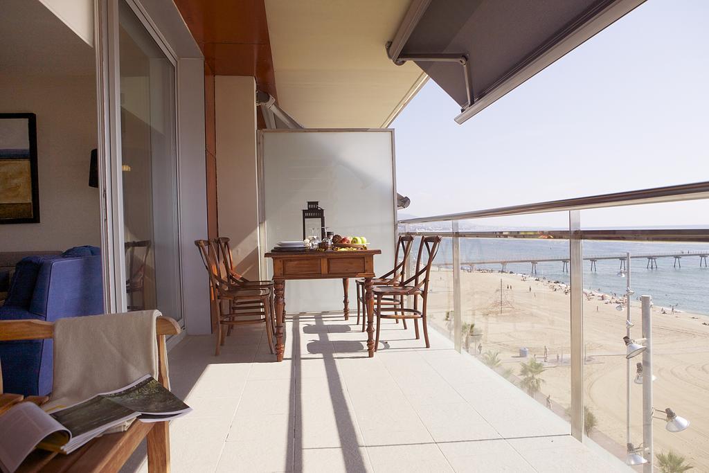 Great Sea-Side Barcelona Apartment Badalona Bagian luar foto