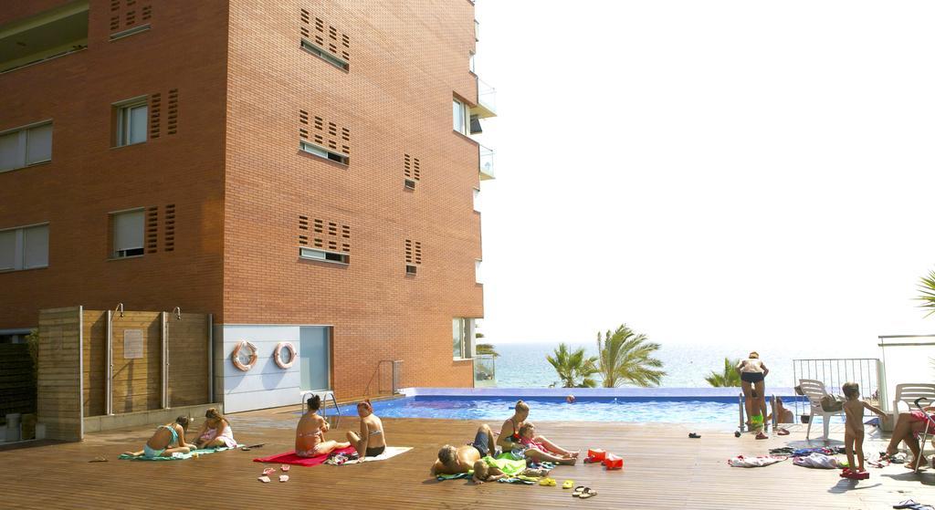 Great Sea-Side Barcelona Apartment Badalona Ruang foto