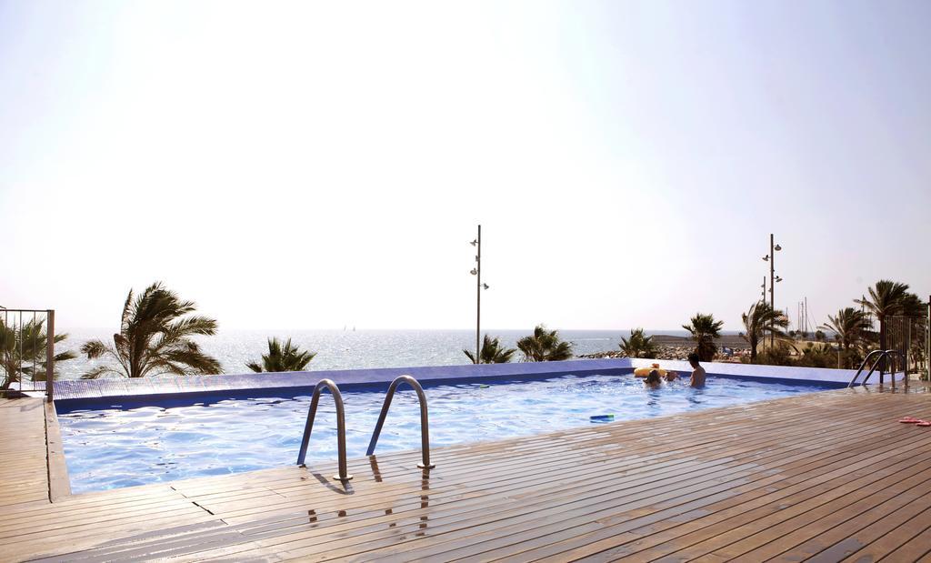 Great Sea-Side Barcelona Apartment Badalona Ruang foto